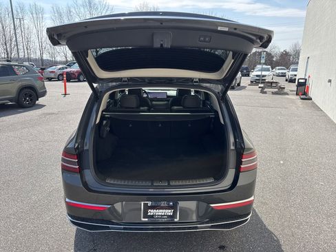 Used 2025 Genesis GV80 2.5T Prestige image 10