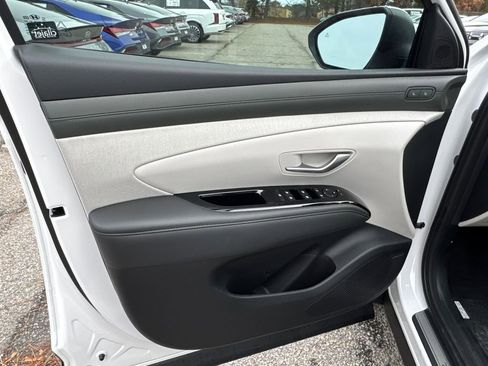 New 2026 Hyundai Tucson Limited image 10