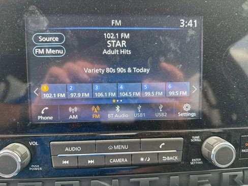 Used 2025 Nissan Frontier S image 25