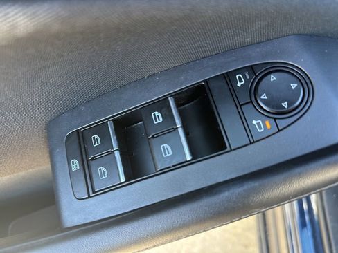 Used 2022 MAZDA CX-30 AWD 2.5 S image 15