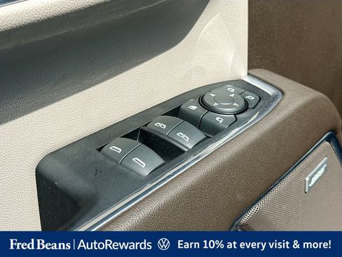 Used 2022 Chevrolet Silverado 1500 LTZ AWD/4WD image 24