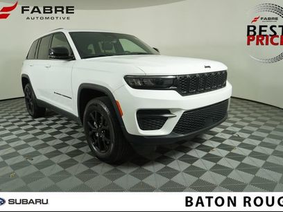Used 2025 Jeep Grand Cherokee Altitude