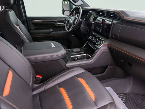 Used 2024 GMC Sierra 2500 AT4 w/ AT4 Premium Plus Package image 32