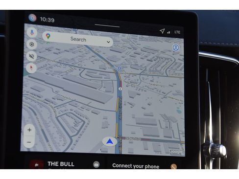 Certified 2026 Volvo XC90 B5 Plus w/ Protection Package Premier image 23