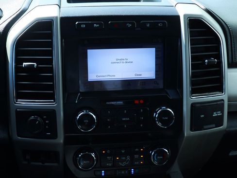 Used 2019 Ford F450 Lariat w/ Lariat Ultimate Package image 59