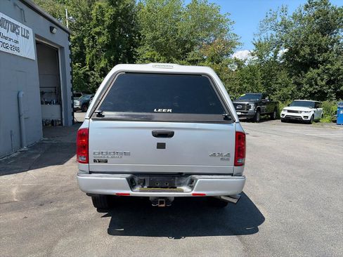 Used 2004 Dodge Ram 3500 Truck SLT w/ Sport Appearance Group AWD/4WD image 6