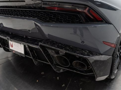Used 2017 Lamborghini Huracan LP 610-4 AWD/4WD image 94