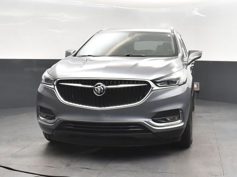 Used 2018 Buick Enclave Essence image 10