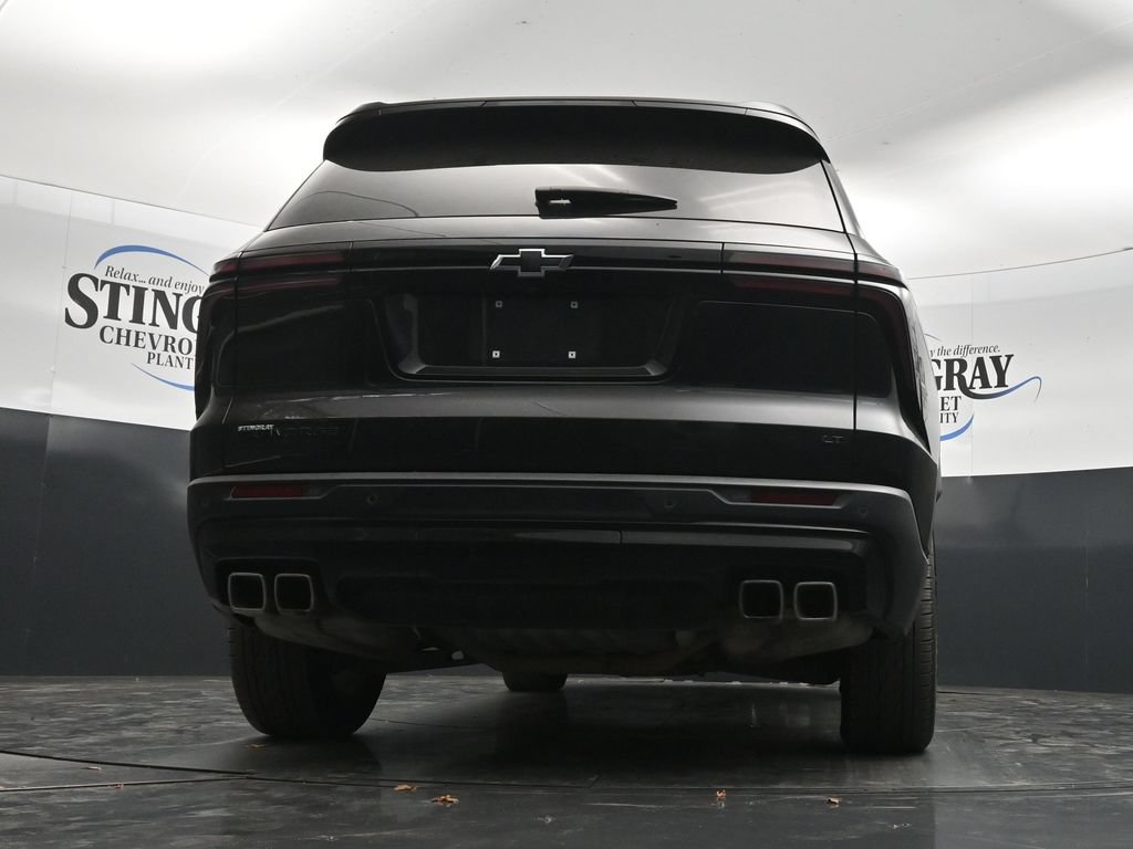 Used 2024 Chevrolet Traverse LT w/ Midnight/Sport Edition FWD image 31