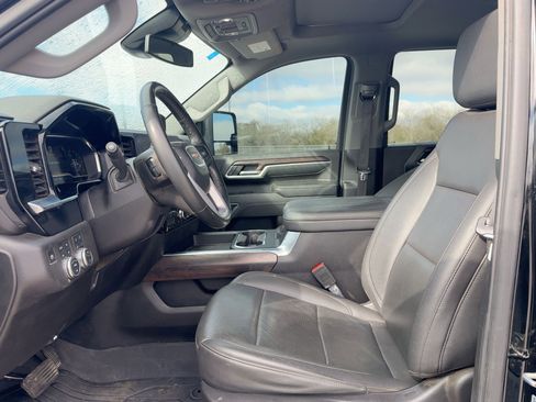Used 2024 GMC Sierra 2500 SLT w/ SLT Convenience Package AWD/4WD image 10
