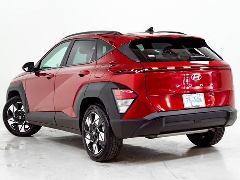 Used 2025 Hyundai Kona SEL FWD image 28