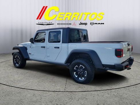 New 2026 Jeep Gladiator Rubicon image 2