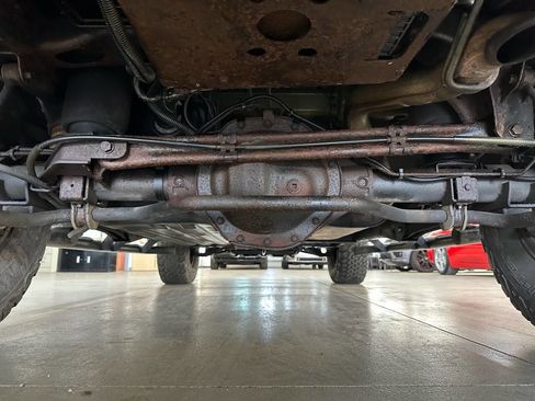 Used 2003 HUMMER H2 w/ Preferred Equipment Group image 35