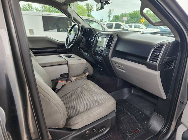 Used 2016 Ford F150 XLT w/ Equipment Group 302A Luxury RWD image 18