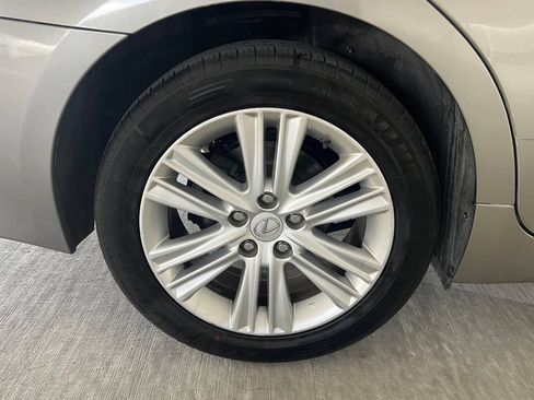 Used 2015 Lexus ES 350 w/ Premium Package FWD image 26