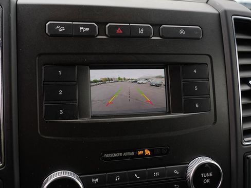 Used 2020 Ford Expedition Max XL AWD/4WD image 31