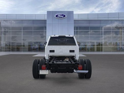 New 2026 Ford F550 XL image 5