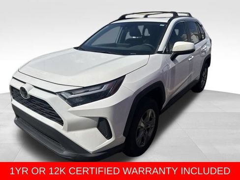 Used 2023 Toyota RAV4 XLE w/ Convenience Package FWD image 1
