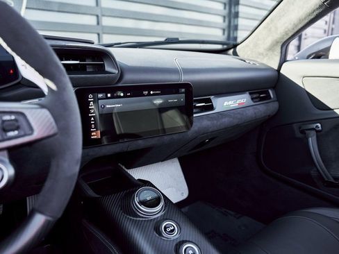 Used 2024 Maserati MC20 Cielo RWD image 56