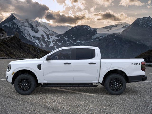 New 2026 Ford Ranger XLT w/ Black Appearance Package AWD/4WD image 3