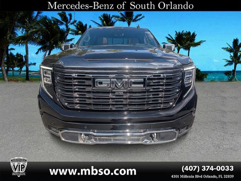 Used 2023 GMC Sierra 1500 Denali Ultimate AWD/4WD image 8