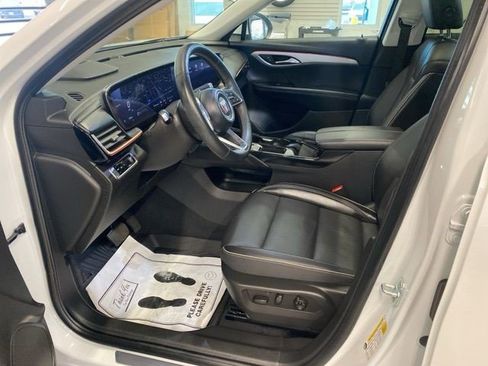 Certified 2024 Buick Envision Avenir AWD/4WD image 29