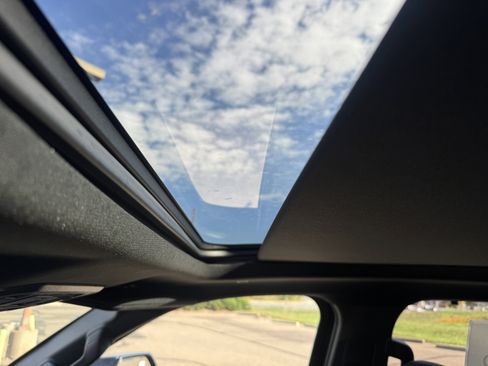 New 2026 Toyota Tundra Platinum image 32