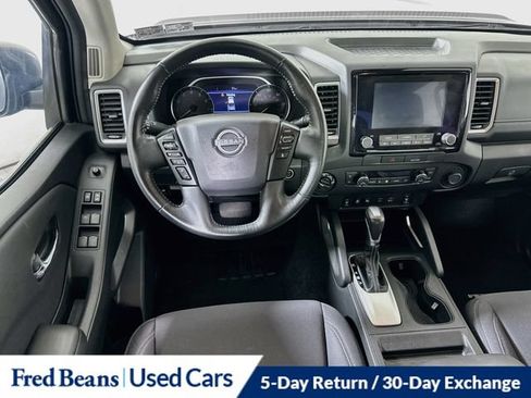 Used 2023 Nissan Frontier SV w/ Technology Package AWD/4WD image 28