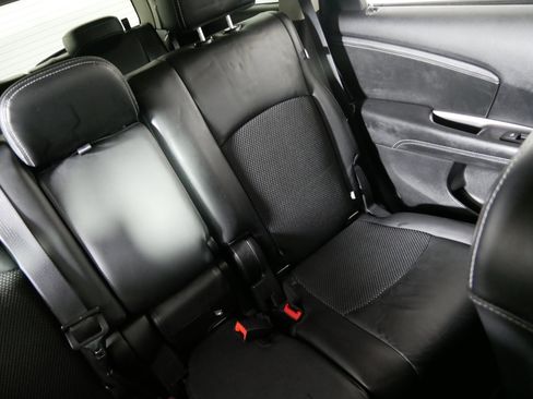 Used 2016 Dodge Journey Crossroad w/ Popular Equipment Group image 14