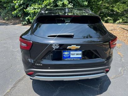New 2026 Chevrolet Trax LT w/ LT Convenience Package