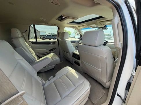 Used 2019 GMC Yukon Denali w/ Open Road Package AWD/4WD image 12