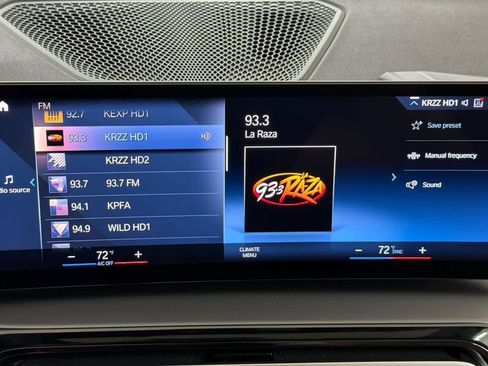 Used 2023 BMW 230i Coupe w/ Premium Package image 17