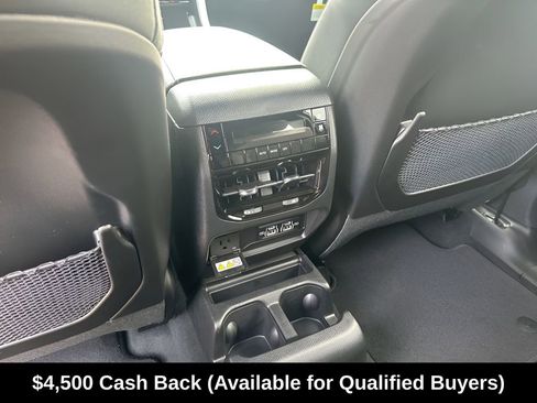 New 2025 Jeep Grand Cherokee L Laredo w/ Luxury Tech Group I RWD image 22