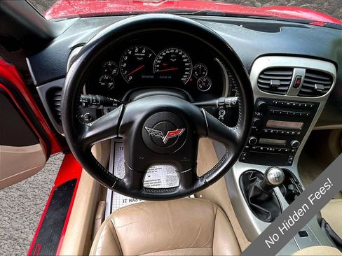 Used 2005 Chevrolet Corvette Convertible w/ Preferred Equipment Group RWD image 5