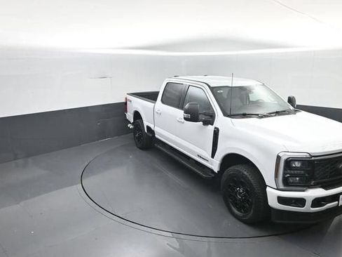New 2026 Ford F250 XLT w/ XLT Premium Package AWD/4WD image 30