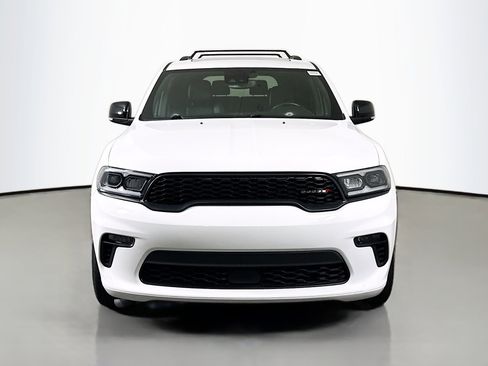 Used 2023 Dodge Durango GT image 2