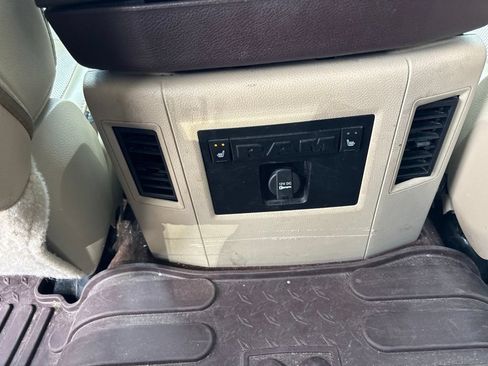 Used 2016 RAM 1500 Laramie w/ Convenience Group AWD/4WD image 20