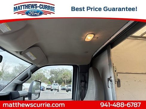 Used 2022 GMC Savana 3500 w/ Power Convenience Package image 9