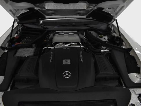Used 2018 Mercedes-Benz AMG GT C image 13