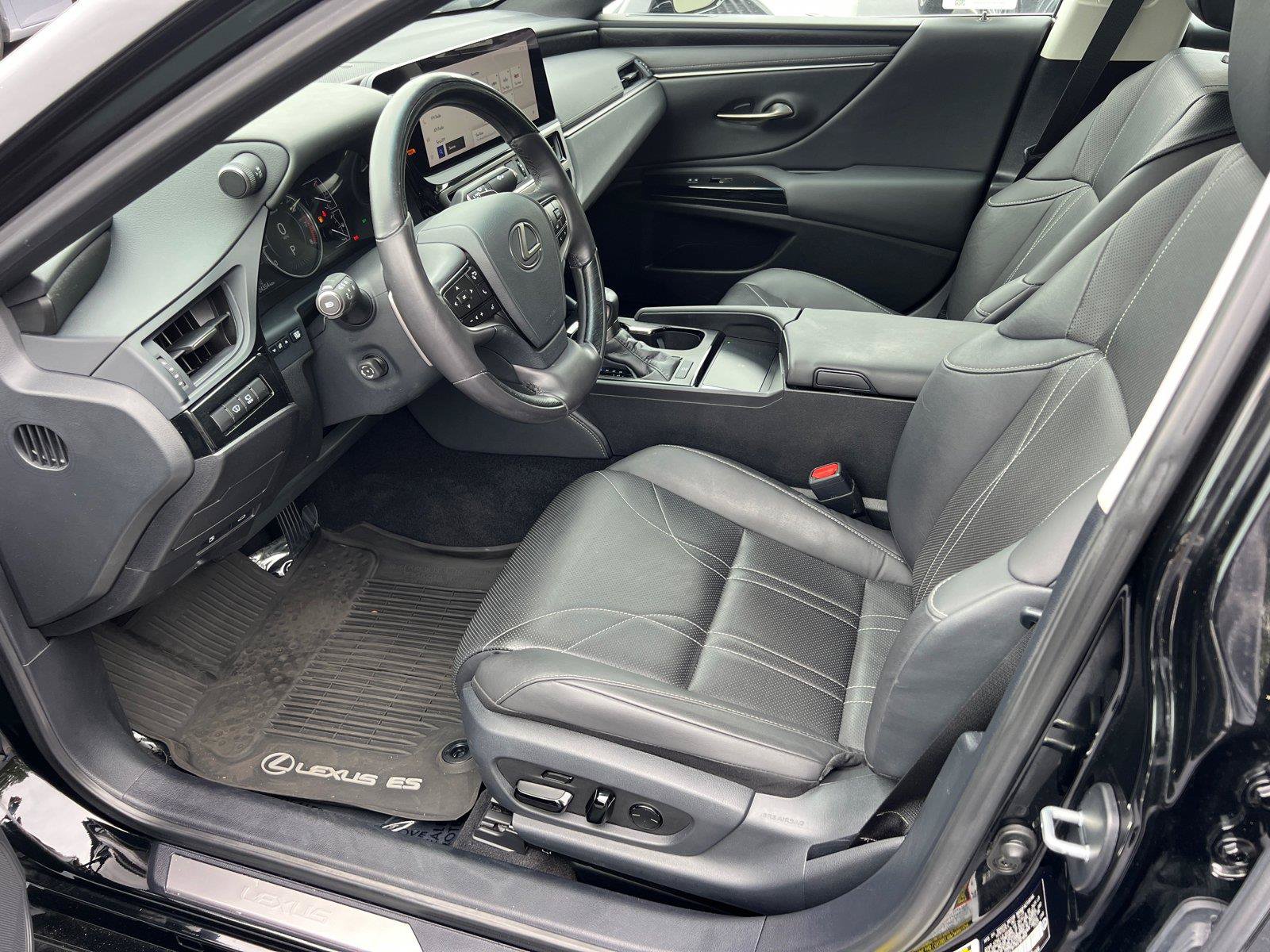 Certified 2024 Lexus ES 350 w/ Technology Package FWD image 9