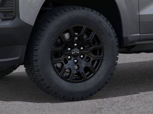 New 2026 Chevrolet Colorado W/T w/ WT Custom Package RWD image 9