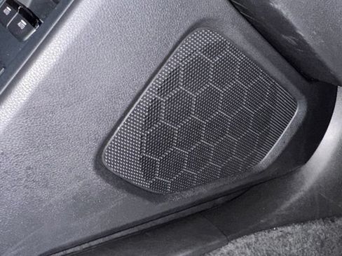 Used 2022 Toyota GR86 w/ ALL Weather Mat Package (TMS) RWD image 18
