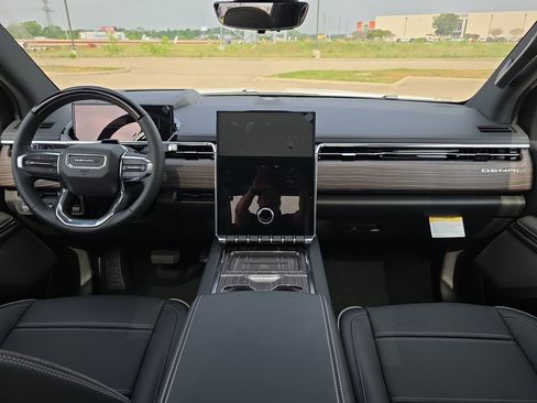 New 2025 GMC Sierra EV Denali image 20