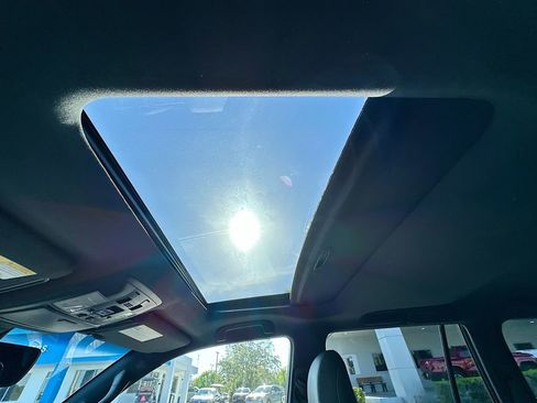 Used 2023 Lexus GX 460 Premium image 34