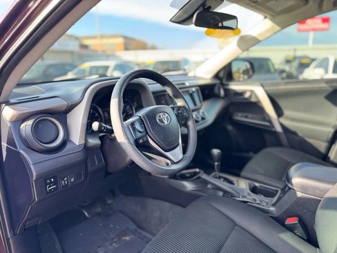 Used 2017 Toyota RAV4 LE image 22