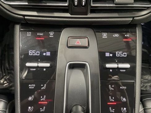 Used 2023 Porsche Macan Turbo AWD/4WD image 19