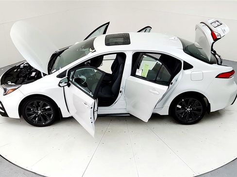 Certified 2023 Toyota Corolla SE image 24