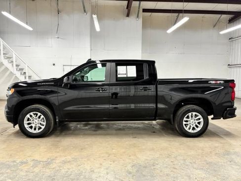 Used 2026 Chevrolet Silverado 1500 RST AWD/4WD image 4