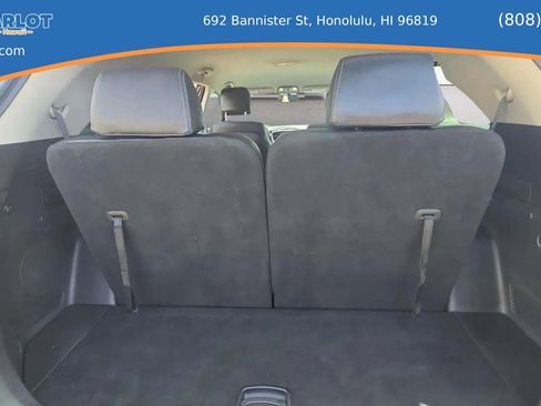 Used 2017 Kia Sorento AWD w/ LX Convenience Package image 16