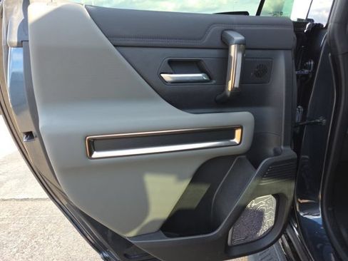 Used 2025 GMC Hummer EV 3X w/ Battery Pack, 24 Module Pack AWD/4WD image 25